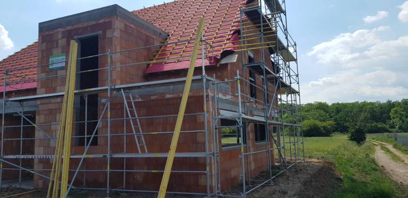 SPÉCIALISTE DES FERMETURES DU BÂTIMENT