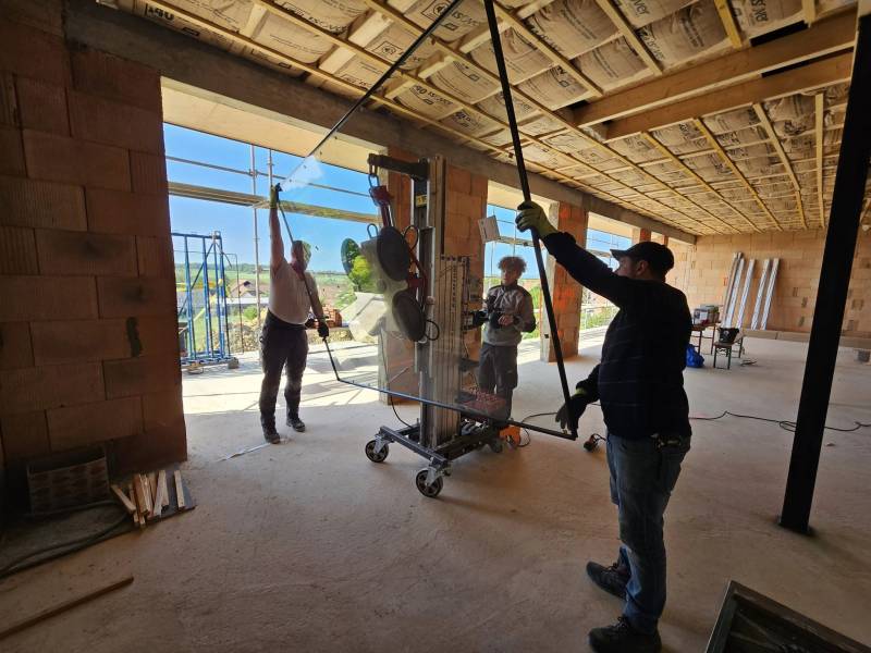 SPÉCIALISTE DES FERMETURES DU BÂTIMENT